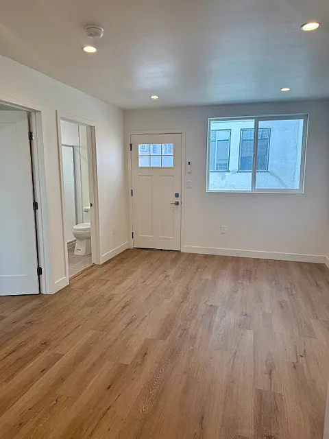 1069 Sentinel Ave — Photo 3