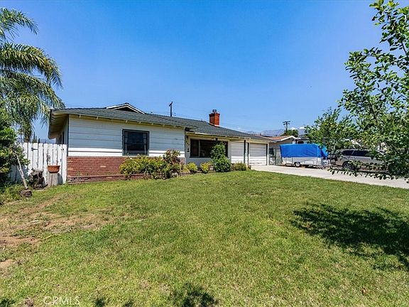 3rd image of 444 Myrtlewood Dr