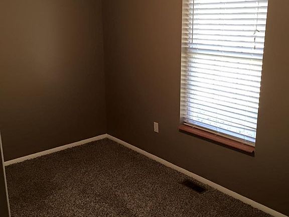 5th image of 460 Harrison Hollow Road