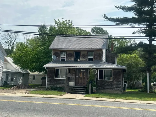 19 N Market St, Blades, DE 19973