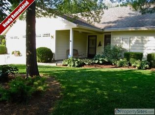 11133 Oak Pointe Trl, Fort Wayne, IN