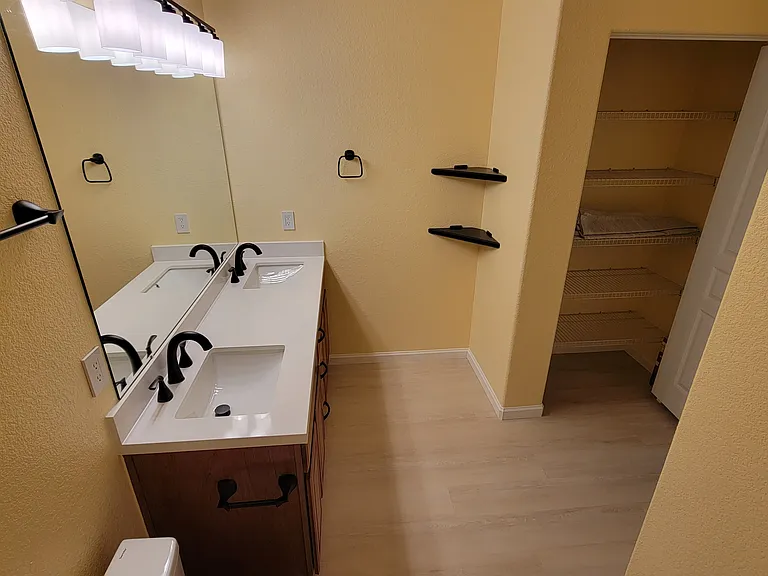 10351 W Girton Dr #103 — Photo 17