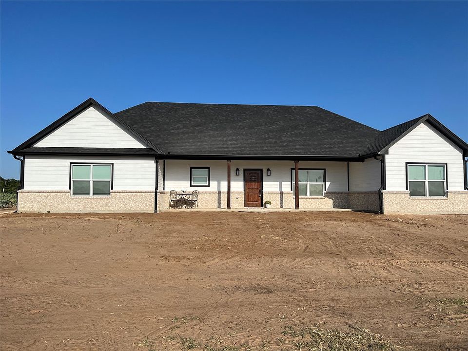 3-1686 Fm 1816, Bowie, TX 76230 | MLS #20481378 | Zillow