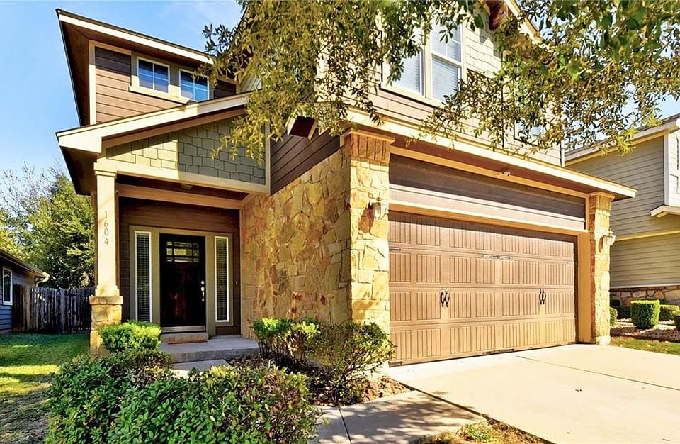 1st image of 1604 Waxberry Ln #100