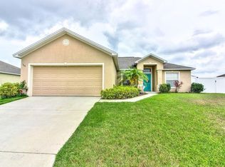 562 Lexi Ln, Lakeland, FL 33809