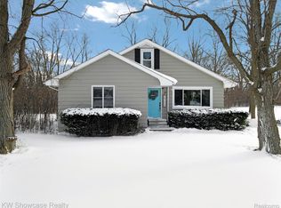 29230 Greening St, Farmington Hills, MI 48334