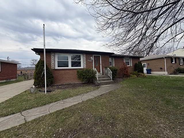 4849 N Bailey Ave — Photo 16