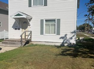 831 7th Ave SE UNIT 2, Aberdeen, SD 57401
