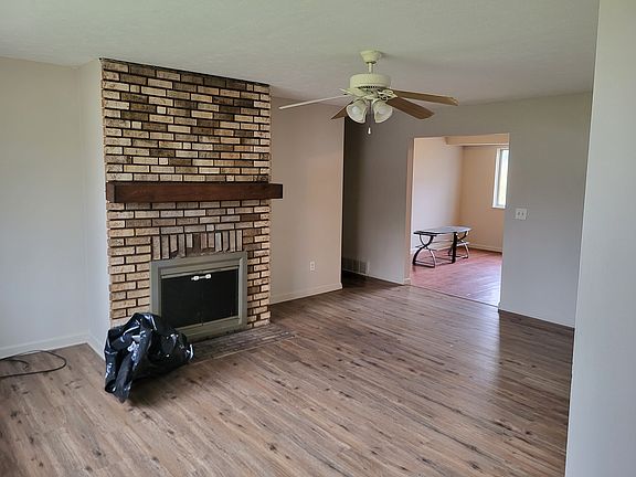 5th image of 1470 Lincoln Ave
