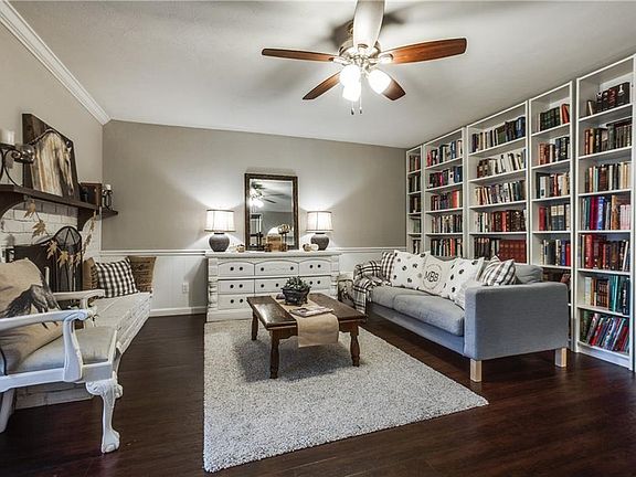 2nd image of 6402 Green Oaks Dr