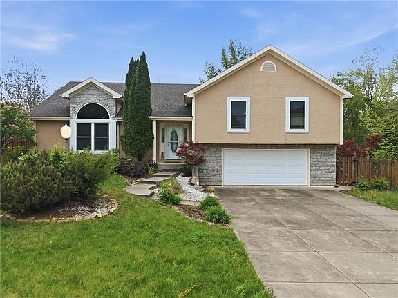 2nd image of 2709 S 23rd St
