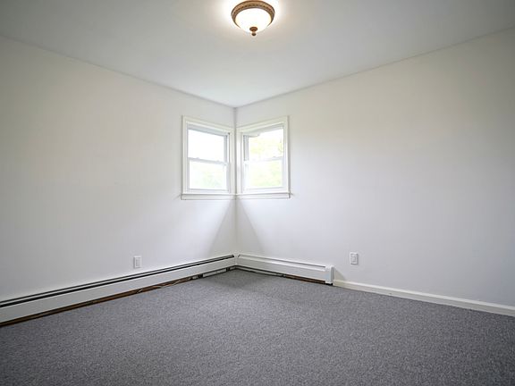 4th image of 445 Litchfield Ave Floor 2