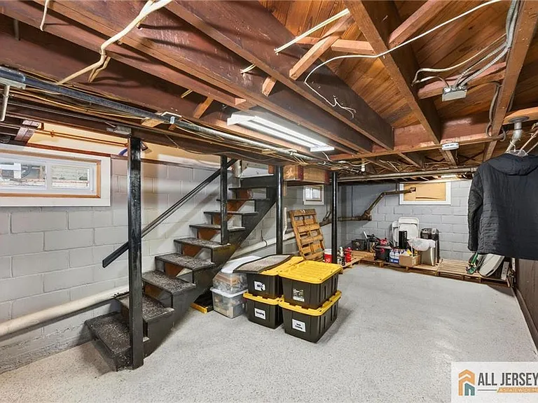 12 Capner St — Photo 28