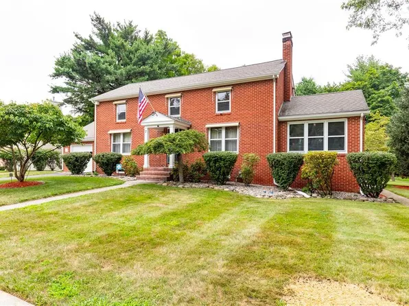 7 Bancroft Road, Poughkeepsie, NY 12601