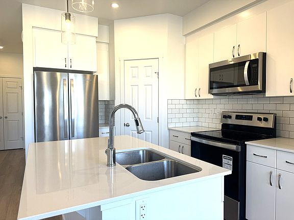 IMG_0323-min_03072025