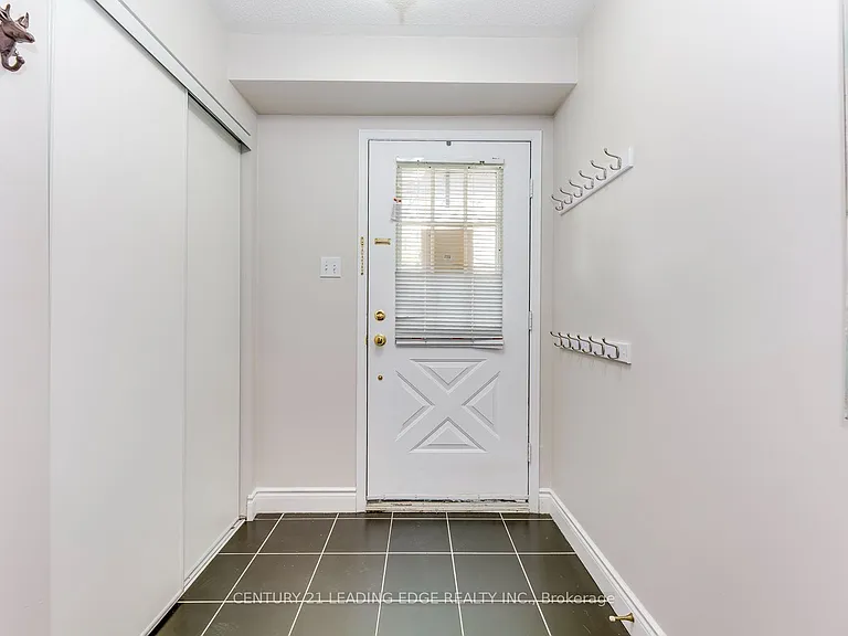 2945 Thomas St #124 — Photo 35