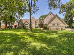 14594 Hillshire Dr, Willis, TX 77318