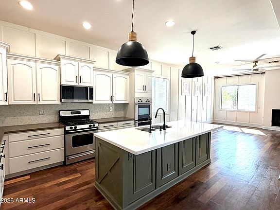 3rd image of 27268 N 86TH Drive
