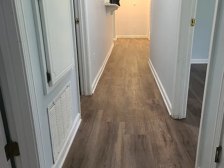 709 Redwood Park — Photo 21