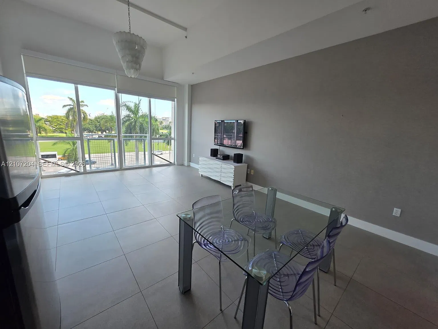 Vizcayne North Condo — Photo 3