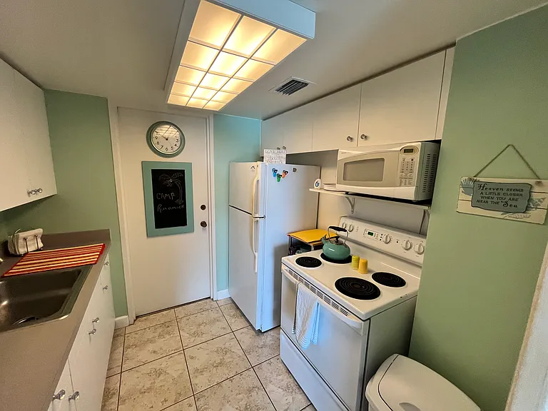 880 Mandalay Ave #C908 — Photo 29