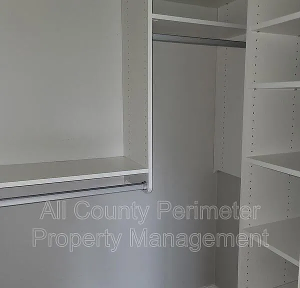 6980 Roswell Rd #C5 — Photo 10