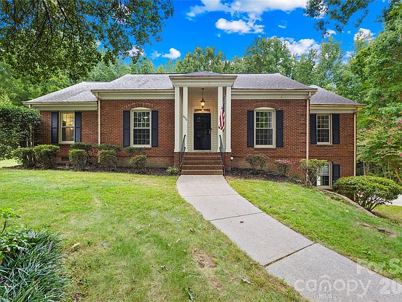 2nd image of 8028 Mattson Pl