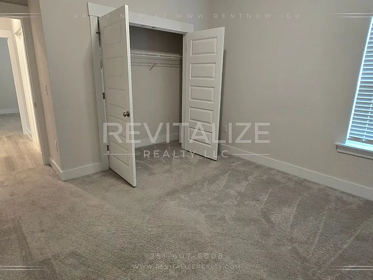 1730 Grouse St — Photo 26