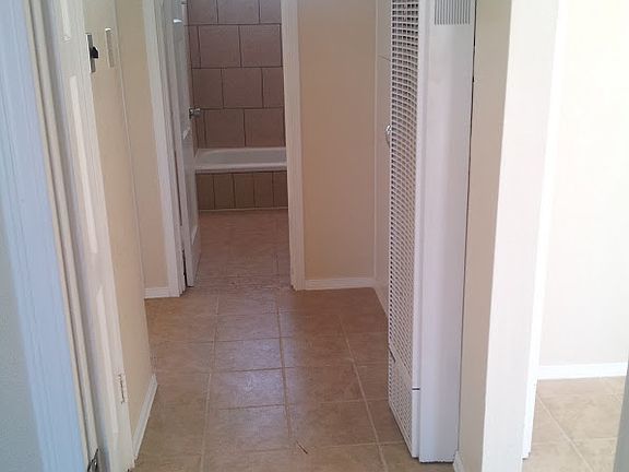 5th image of 5428 Homer Cir