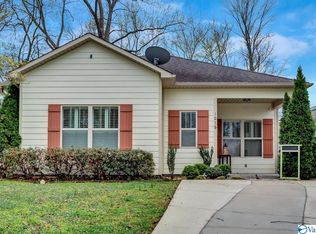 1016 Oshaughnessy Ave, Huntsville, AL 35801
