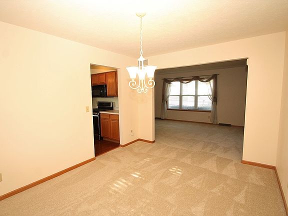 5th image of 4351 Sunbury Dr