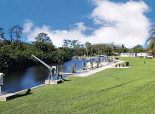 20712 Molokai Ct, Estero, FL 33928