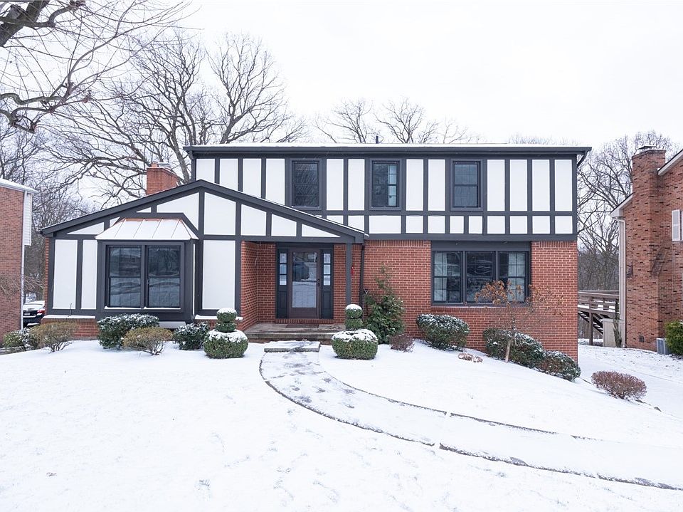 1st image of 304 Westbury Dr