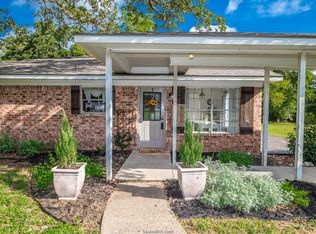 4687 Cole Ln, College Station, TX 77845