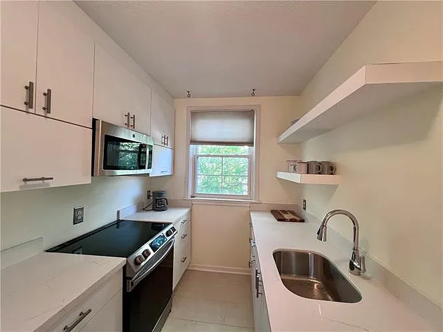 7444 Saint Charles Ave #202 — Photo 11