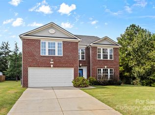 706 Chipmeadow Ln, York, SC 29745
