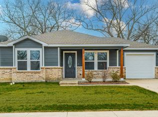 813 Jones St, Greenville, TX 75401