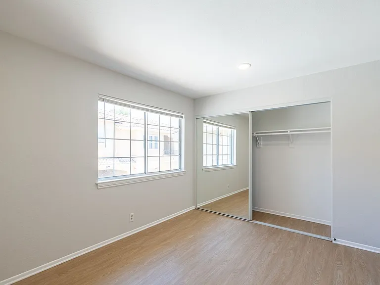 5302 Colodny Ave — Photo 16