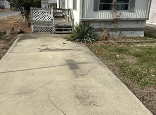 6043 Riverview Dr, King George, VA 22485