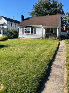 186 Grove Street, Windsor Locks, CT, 06096