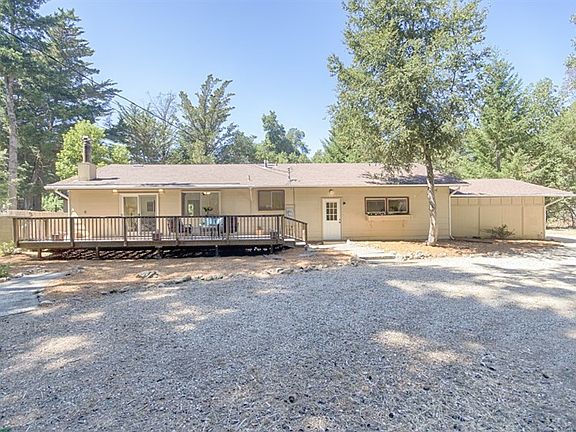 2nd image of 320 Braemoor Dr