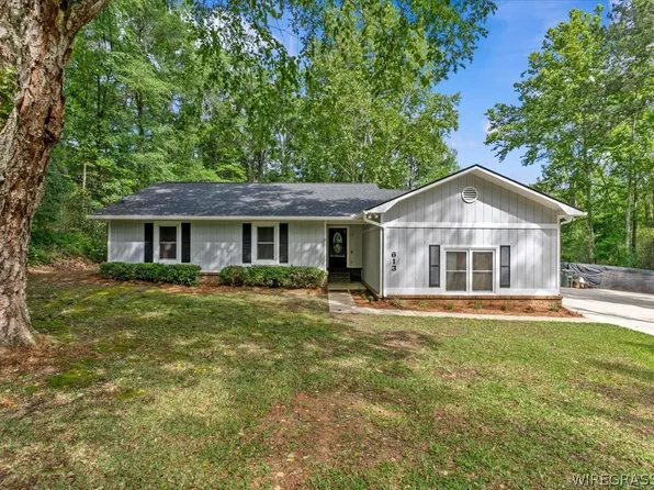 613 Chickasaw Rd, Enterprise, AL 36330