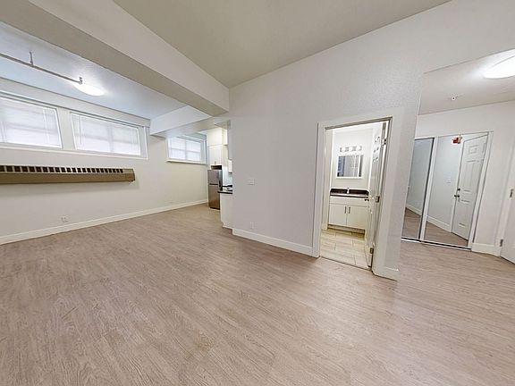 3rd image of 1425 Harrison St #5