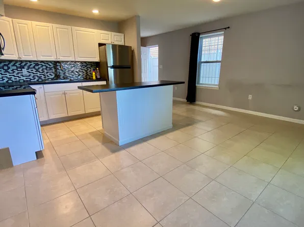 45 N 7th St #1B, Newark, NJ 07107