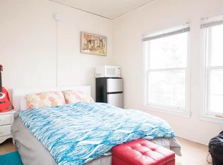 5710 Carlton Way, Los Angeles, CA 90028