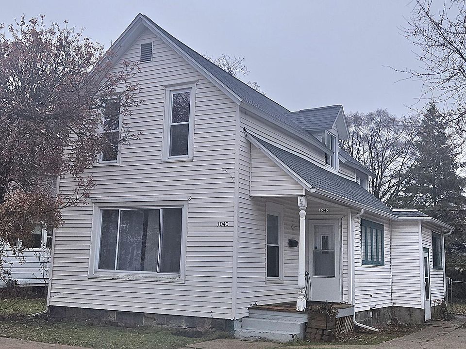 1st image of 1040 Jennette Ave NW