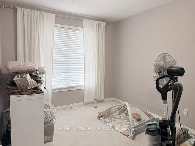 124 Landover Cres — Photo 30