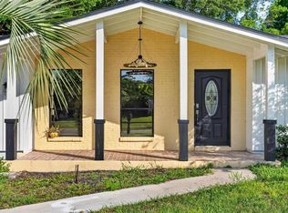 2039 Jefferson Ave, Deltona, FL 32738