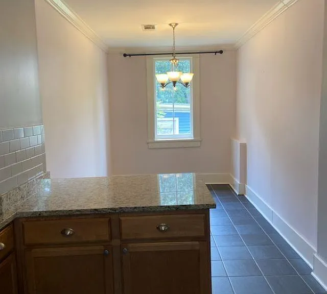 116 N Spruce St — Photo 12