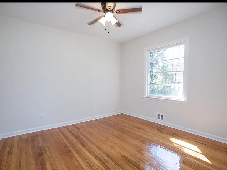 2288 Bonner Rd — Photo 6